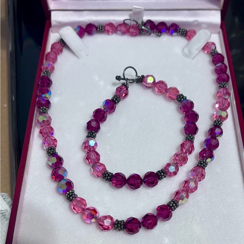 Beautiful Colors of Pink Sparkling Glass Beads,Necklace and Bracelet Set